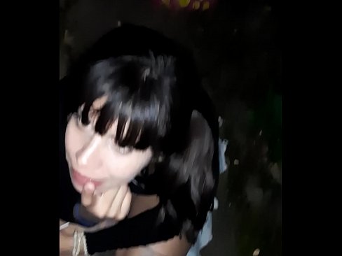 ❤️ 거리에서 사탕과 교환으로 부어오른 페니스 포르노 우리 ko.bassaniluigi.ru ️❤
